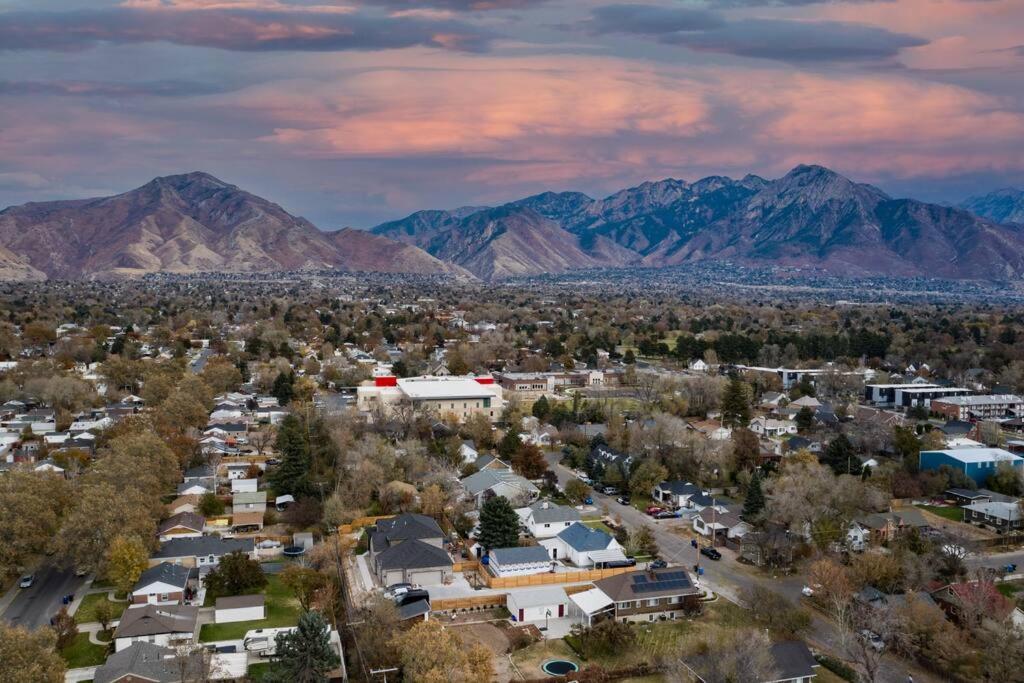 Pet Friendly Millcreek Home Close To Downtown/Mtns Salt Lake City Exterior foto