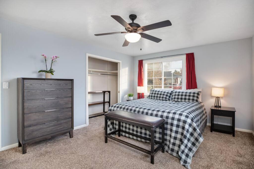 Pet Friendly Millcreek Home Close To Downtown/Mtns Salt Lake City Exterior foto